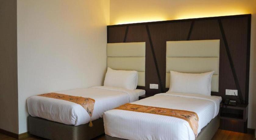 Grand Baron 3* Taiping
